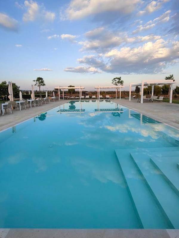 Tenutayala - Residenza Agrituristica Parabita Bagian luar foto