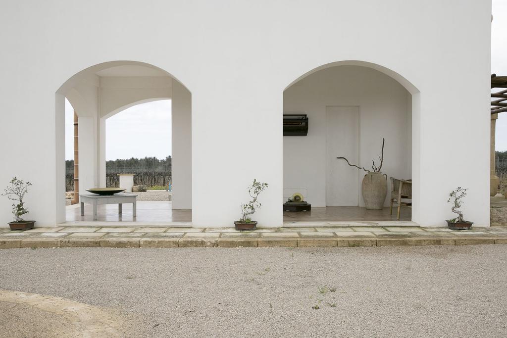 Tenutayala - Residenza Agrituristica Parabita Ruang foto