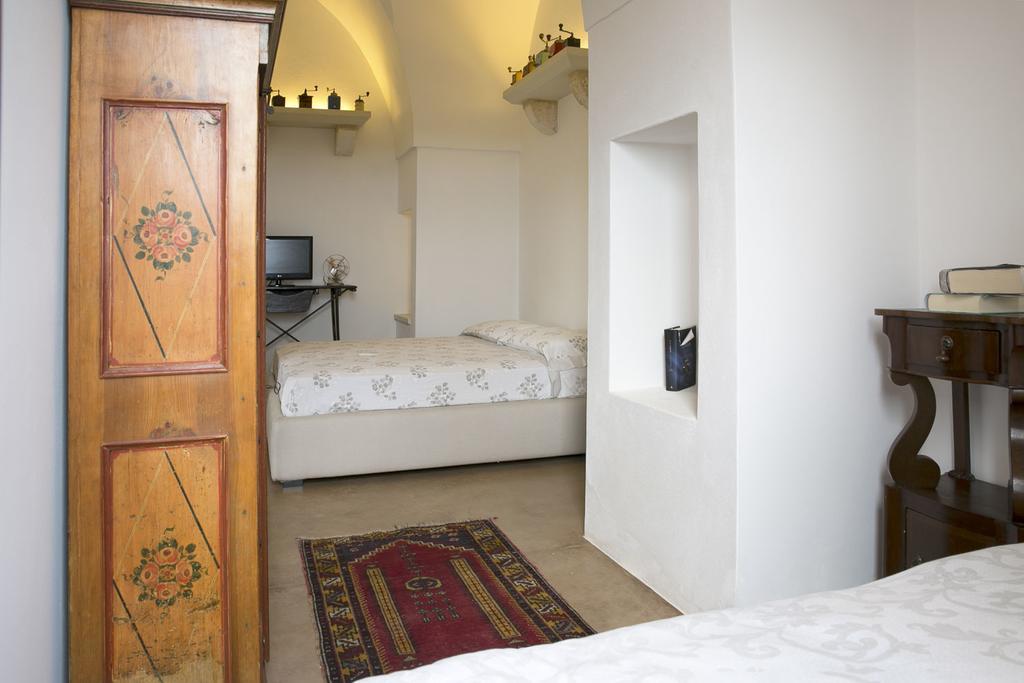 Tenutayala - Residenza Agrituristica Parabita Ruang foto