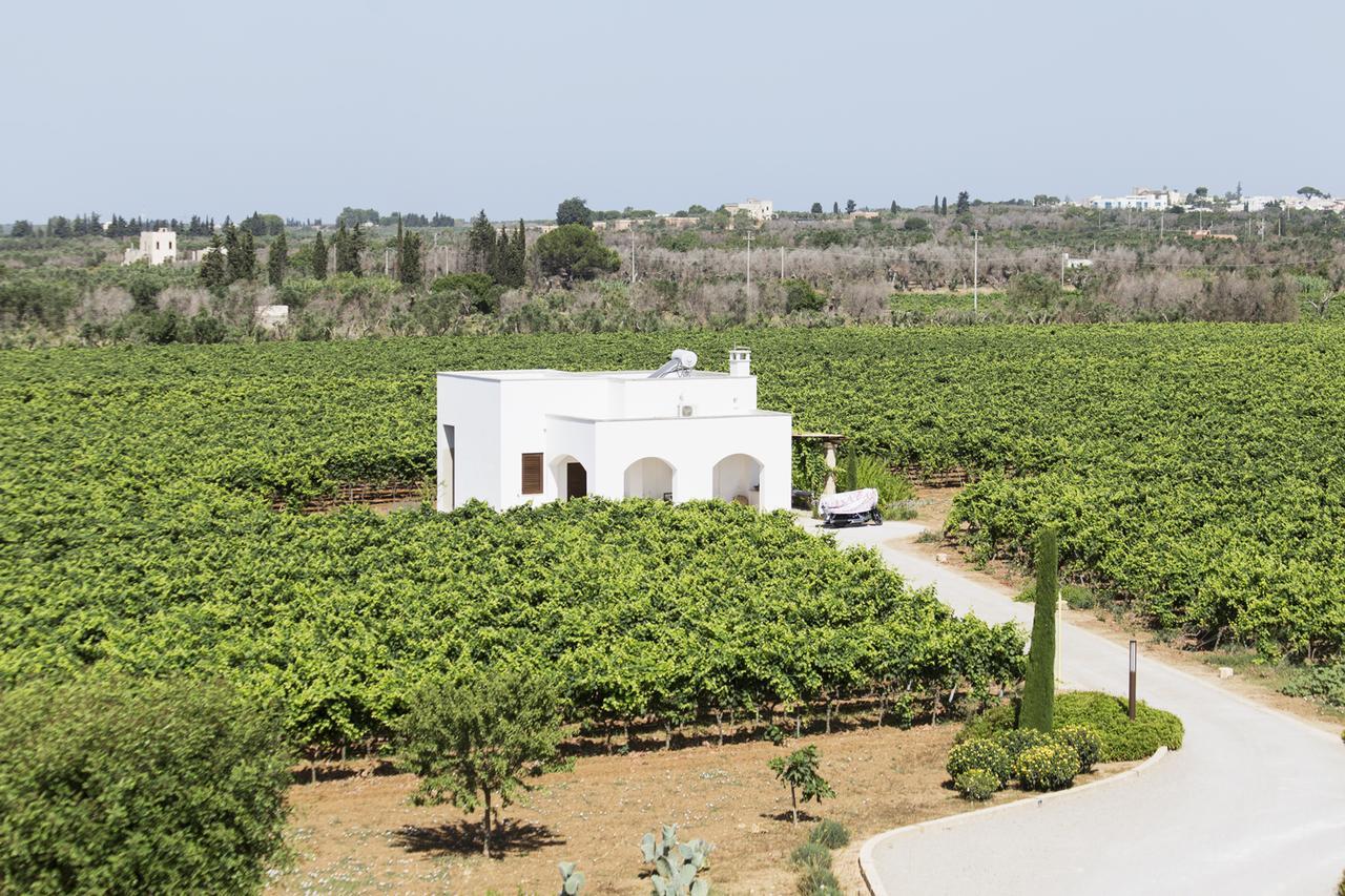 Tenutayala - Residenza Agrituristica Parabita Bagian luar foto